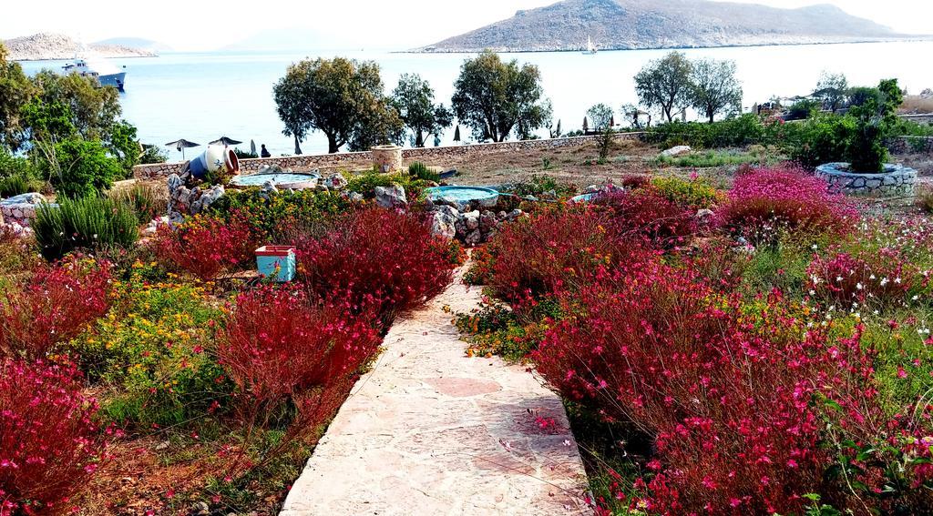 Villa Romanza beach villa Chalki Town Exteriör bild